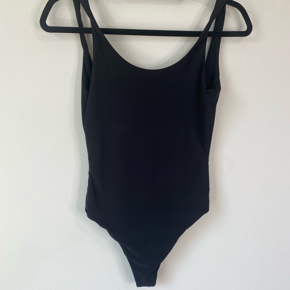🎉5FOR25 black scoop back thong body suit